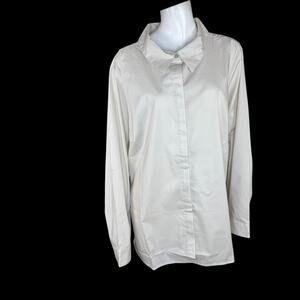 Denim & Co. Coolmax Curved Hem Shirt with Button Detail Stone Kacki‎ 3X